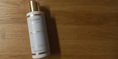VENIRA čisticí gel na akné